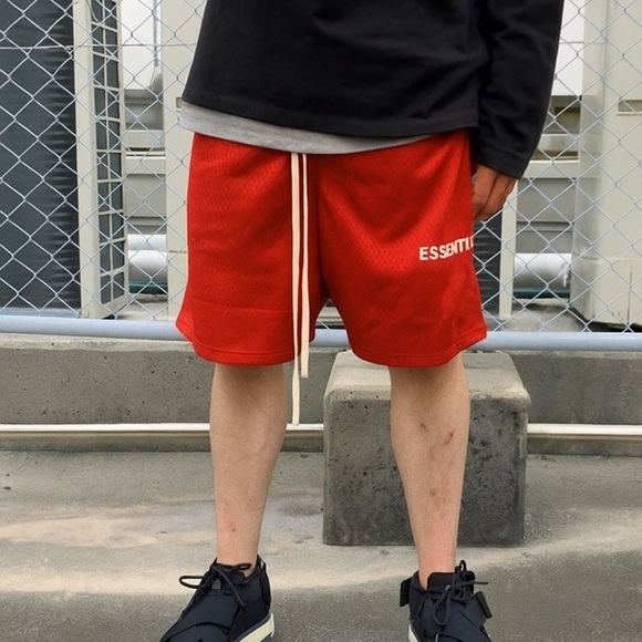 Fear of God Essentials Graphic Mesh Drawstring Shorts Size Small - Picture 1 of 4